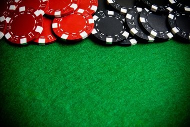 Live Three Card Poker dealer table at opesia studio
